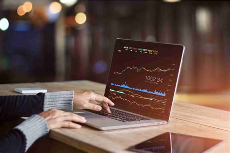 Online Trading Platforms .